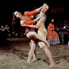 Kronsteen and russians rosa klebb are out to grab a decoding device referred to using the tatiana to lure bond into helping them. From Russia With Love 1963 Imdb