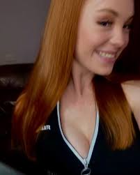 Had the pleasure of shooting again with @universalbar_au yesterday! Thank  you Kevin and @djhenrylam, always a blast 💪🏼👊🏻, Universal bar, workout  from home, fitness girl, red hair, fitness model, ...