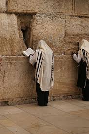 Bagi umat yahudi yang taat, agama yahudi adalah ungkapan nyata dari perjanjian antara tuhan dan bani israel. Agama Yahudi Wikipedia Bahasa Indonesia Ensiklopedia Bebas