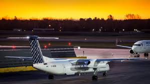 Porter airlines is a regional airline owned by porter aviation holdings (formerly regco holdings inc). Porter Airlines Photos Airplane Pictures Net