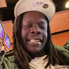 Are there any solid officers in here who just wanna do good police work?  I've had a few come in my city and a handful are good but I've found most of