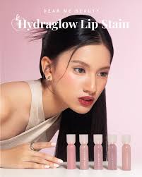 𝘉𝘦𝘧𝘰𝘳𝘦? 𝘔𝘦𝘩. 𝘈𝘧𝘵𝘦𝘳? 𝘠𝘌𝘚 𝘗𝘓𝘌𝘈𝘚𝘌! 🙋🏻‍♀️✨ Hydraglow  Lip Stain in Dear Sharon gives you that juicy glow 💗 ✔️Hydration  ✔️Long-lasting stain ✔️Effortlessly stunning lips Have you claim yours?  Drop a 💋 if