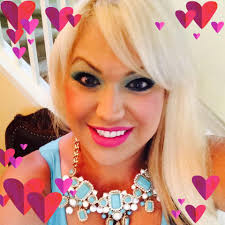 Catherine O'Hara and Macaulay Culkin reunite at his Hollywood Walk of Fame  ceremony🖤🥀.