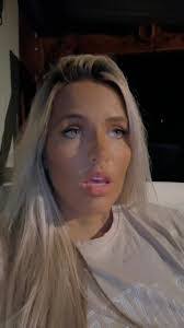 Denise Shoemaker's Instagram, Twitter & Facebook