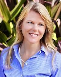 Celebrating our Dr Diaz today! We can't wait to meet baby girl! 💗💗