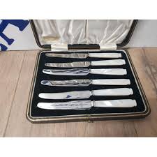 Who is ed stillwell on the chicago pd? A Silver Christening Set By Edward Stillwell And Son 62 7g A Silver Backed Brush An Epns And Glass L