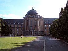 Die niederlassung wurde dennoch geschlossen, da der aufwand auch durch die zunehmende regulatorik zu groß war und laut den angaben nur ein. Dewiki Missionshaus St Augustin