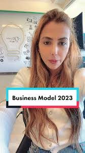 Danielle Hatem's Instagram, Twitter & Facebook