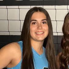 Lillian Dunbar's Instagram, Twitter & Facebook