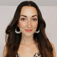 Gina Pritchett's Instagram, Twitter & Facebook