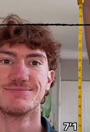 7'1" Carter Clark compared to the rest of his family! : r/heightcomparison