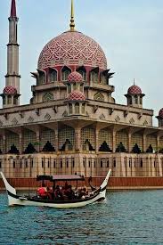 First time riding a hot air balloon in costa brava, spain. Putrajaya Mosque Malaysia Mashaallah Mosque Architecture Islamic Architecture Mosque
