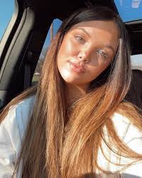 Alaina Moore's Instagram, Twitter & Facebook