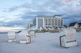 Check spelling or type a new query. Scharbeutz Special Teil I Bayside Hotel Stylish Living