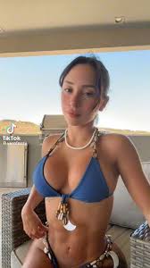 Aidol18 キチガイ同人 兄嫁と過ごす田舎の夏