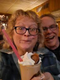 We had an amazing night at Cantafio's Buckhorn Steakhouse in Beaver Dam!  Joined by the Wisconsin Supper Club Chasers, we started with hand muddled  classic old fashioneds at the bar before diving