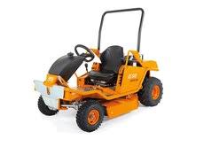 This model is ideal for working in areas with a not very large area, where the use of a garden tractor is limited by various buildings, planting and complex terrain. Wolf Garten Scooter Aufsitzmaher In Oberkramer Ot Botzow Bei Berlin Kaufen Elca Vertrieb