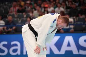 Sommaire 1 bilan et faits marquants 2 délégations 3 podiums 3.1 femmes 3.2 hommes 3.3 par équipes 4 tableau des médailles 5 références 6 liens externes bilan et. Axel Clerget Voit Tout Juste Le Bout Du Tunnel Apres Sa Commotion Cerebrale L Equipe