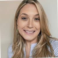 Alicia Labrecque's Instagram, Twitter & Facebook