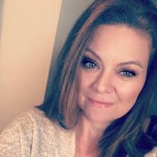 Kelly Gentry's Instagram, Twitter & Facebook