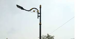 Tiang lampu jalan yang kami tawarkan dan jual bukan hasil cat saja. Tiang Lampu Jalan Minimalis Tiang Lampu Jalan Tiang Lampu Taman