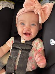 Hanging out in Buckeye, Arizona at the Buckeye Airshow with Jennifer  Cheesman,Michelle Rouch, Robert "Hoot" Gibson and Czarina Salado.