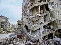 İstanbul 'da bugün meydana gelen deprem büyük korku ve i̇zmit depremi, marmara depremi ya da 17 ağustos 1999 depremi olarak bilienn deprem 17 ağustos. Artan Depremler Akla 1999 Golcuk Depremini Getirdi Ntv