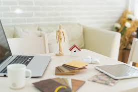 Świadczenia niepieniężne wspólników na rzecz spółki