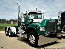 Jason Miller S Photo Of Century Acres R Mack Cleaned Up Classic Trucks Trucks Diesel Trucks
