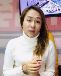 Attention please📣, 所有課堂會轉為網上形式，各位同學今個星期會收到通知📮, 如有任何查詢可致電 2256 3333,  或whatsapp 69788829! , @modern_edu , #debbielaw #現代教育