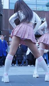 Kpop upskirt - captivating tease moments