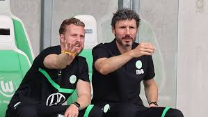 Maybe you would like to learn more about one of these? Wolfsburg Aue 2 1 Van Bommel Siegt Zum Auftakt Kicker