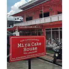 Kek2 lapis bermacam jenis di rak kedai dayang salhah. Mira Cake House Kek Lapis Sarawak Shopee Malaysia