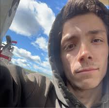 What are the best welding fields besides pipe welding in Arizona for a  community college student?