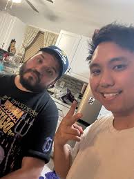 Can somebody help me to understand the difference in pronunciation between  simple consonants ㅂ ㅈ ㄷ ㄱ ㅅ and their doubled pairs ㅃ ㅉ ㄸ ㄲ ㅆ ? Are the  doubled ones