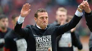 The site lists all clubs he coached and all clubs he played for. Markus Weinzierl Verlasst Den Fc Augsburg