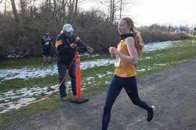 Prep Roundup: MV, B-E cross country runners clash