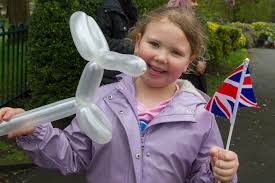 VE-Day celebration picnic in the park attracts 300