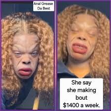 Angel Reese let a fan follow her around at media day. Inspiring the next  generation. 🥹