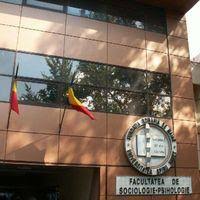 Copii frumosi schimband lumea din jurul lor si in acelasi timp pe ei. Universitatea Spiru Haret Facultatea De Psihologie Si StiinÈ›ele EducaÈ›iei School Bucharest