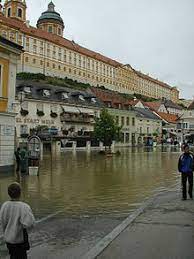 In dresden erreicht die elbe am 17. Hochwasser In Mitteleuropa 2002 Wikipedia