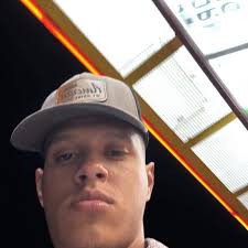 IM GOING TO BE THE BIGGEST… I AM WHAT THEY DONT SEE