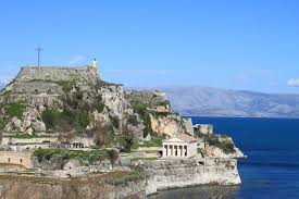 Antigua fortaleza en Corfú Grecia | Foto Premium