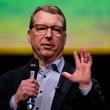 Eric Doden's Instagram, Twitter & Facebook