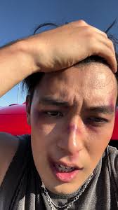 Кадри от кпоп сцена с Лелелелеее