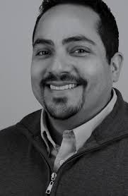 SOCIAL DIS-DANCE-ING