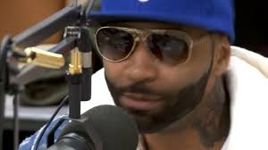 Joe telling the story of breaking into Tahiry’s apartment