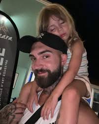 On profite le plus possible de cet été beaucoup trop court au Québec 🥵 ça  fait du bien de prendre un peu de temps off du travail pour profiter  d'activités avec mon