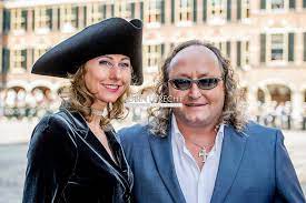 Gisteren is vrouwenmepper dion graus in het huwelijksbootje getreden met zijn vriendin. Dion Graus Met Zijn Ex Vrouw Images Robin Utrecht Photoshelter