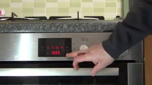 Contact customer support if the oven door is jammed. Deveti Fiktivan Ambiciozan How To Turn Off Bosch Oven Estrellasalietti Com